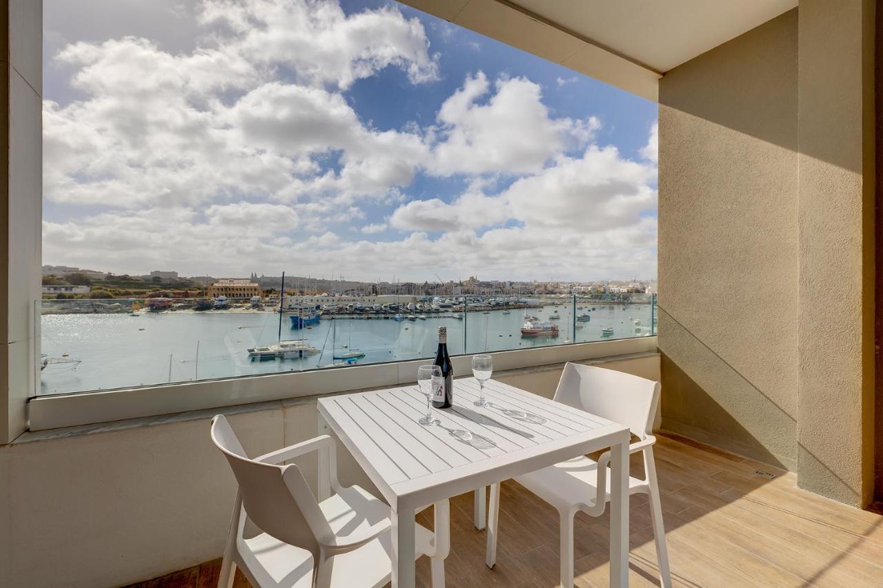 Luxe Apartment With Valletta And Harbour Views Sliema Exteriér fotografie