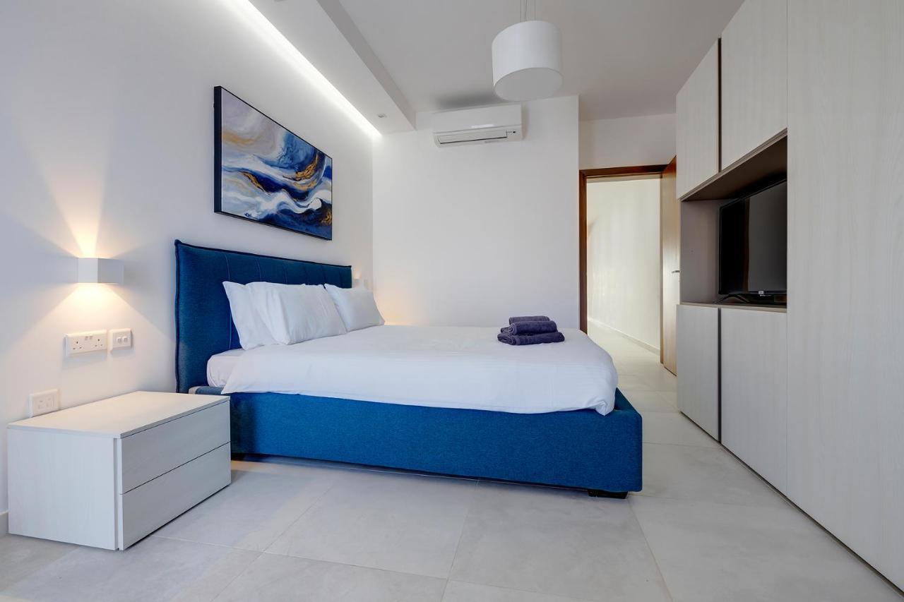 Luxe Apartment With Valletta And Harbour Views Sliema Exteriér fotografie