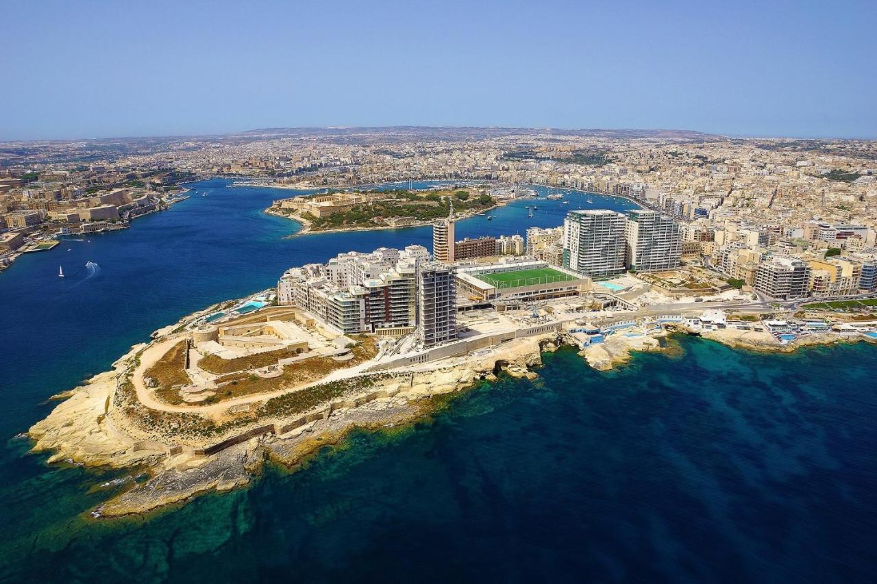 Luxe Apartment With Valletta And Harbour Views Sliema Exteriér fotografie
