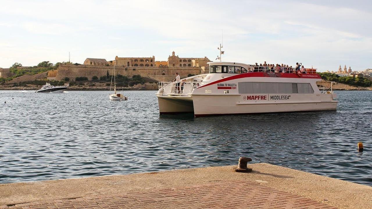 Luxe Apartment With Valletta And Harbour Views Sliema Exteriér fotografie